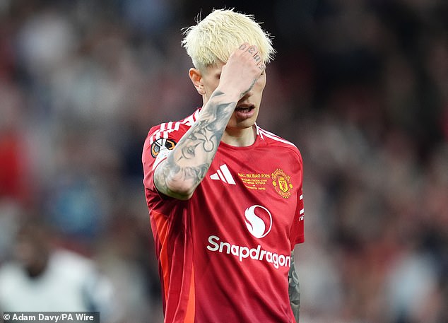 เตรียมแยกทาง! เผยมี 3 ทีมพรีเมียร์สนใจ ‘การ์นาโช่’