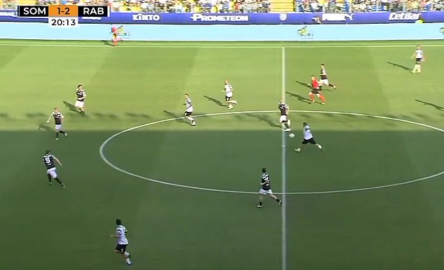 โคตรสุด! ‘ต็อตติ’ ปล่อยของซัดประตูครึ่งสนาม