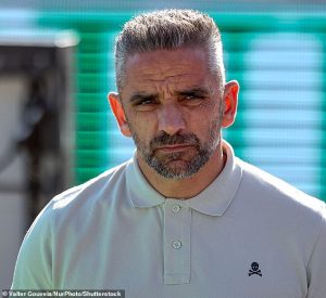 โค้ชสปอร์ติ้งปัดพูดถึงอนาคต ‘เยอเคเรส’