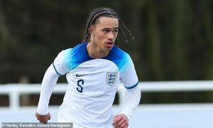 ผีแอ้ม ‘เอมส์เดน-เจมส์’ เด็กนักบุญเติมอะคาเดมี