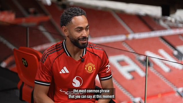 แฟนตัวยง! คุนญ่าเผย ‘โค้ชเจ๋ง’ มีส่วนตัดสินใจซบผี