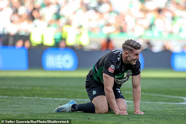 พี่หนุ่มช่วยด้วย! ไม่จบง่ายๆ มหากาพย์ย้ายทีม ‘เยอเคเรส’