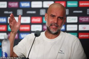 แต่กล้องมันฟ้อง! ‘เป๊ป’ ยันท่าเสียบ ‘ลูอิส’ ไม่ได้ยันสูง