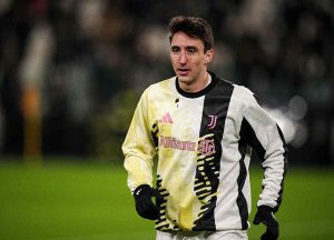 รียูเนี่ยนน้ากรี! มิลานสนฉุด ‘คัมเบียโซ่’ แทนที่เตโอ