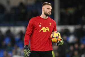 หงส์ตกลงส่งยืม ‘ยารอส’ เฝ้าเสาอาแย็กซ์