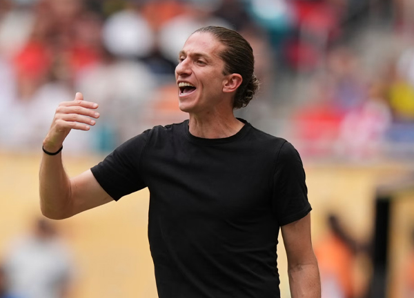 ‘หลุยส์’ รับฟุตบอลยุโรปยังเหนือกว่าหลังพ่ายพี่เสือ