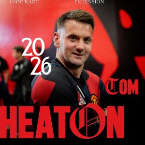 ผีขยายสัญญา ‘ฮีตัน’ เพิ่มอีกปี