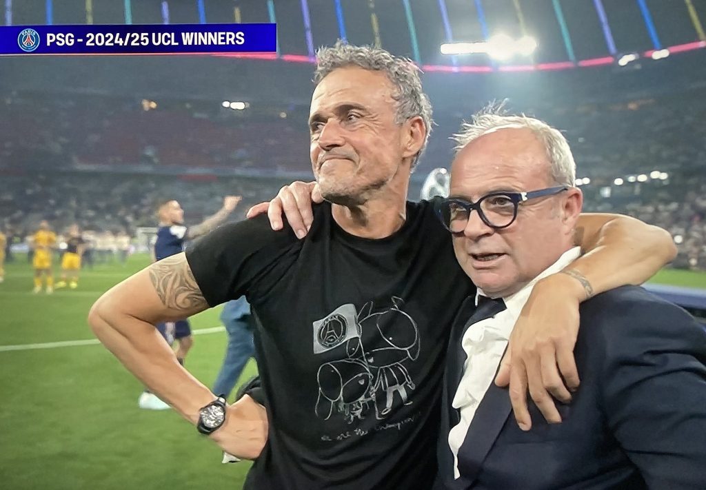 ‘น้าเก้’ สวมเสื้อลายพิเศษอุทิศแชมป์ให้ลูกสาว