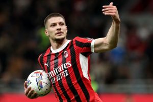 มิลานปัดขยายสัญญา ‘โยวิช’ เตรียมลาทีม