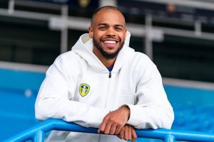 ยูงทองเสริมรายแรกเซ็นฟรี ‘เมช่า’ หอกโวลฟ์ฯ