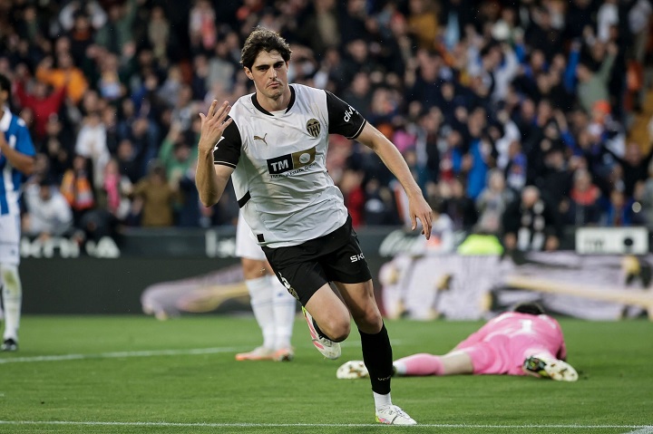 มิลานยื่นหนแรก 20 ล.แลก ‘เกวร์ร่า’ โดนปัด