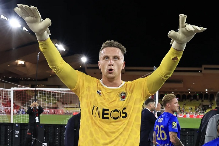 แมวดำเปิดฉากเจรจาดึง ‘บูลก้า’ เฝ้าเสา