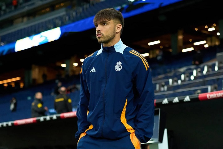 ราชันตกลงสัญญาใหม่ ‘อเซนซิโอ’ ถึงปี 2031