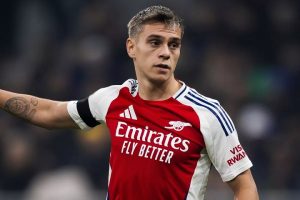 ‘ทรอสซาร์’ ชะลอต่อสัญญา ‘ปืน’ เปิดกว้างเผื่อทางเลือกอื่น