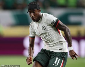 ได้ใจแฟน! เผย ‘มานูเอเก้’ ตกลงจอยปืนค่าเหนื่อยเท่าเดิม