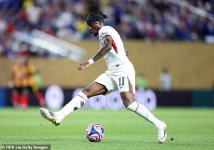 แฟนรอลุ้น! ปืนใกล้นัดสิงห์ถกดีล ‘มาดูเอเก้’