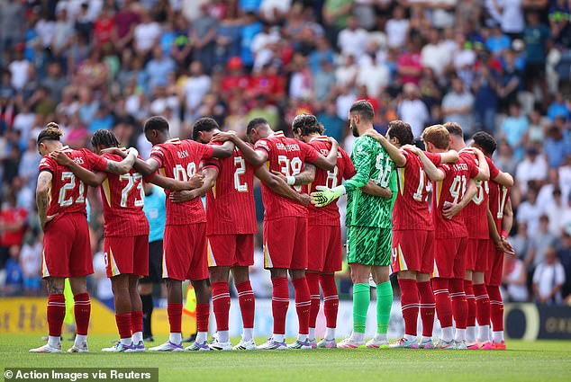 ‘หนูน-กัคโป’ ก็อปท่าดีใจ! หงส์อาลัย ‘โชต้า’ สมเกียรติ