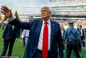 ‘ทรัมป์’ แย้มเปลี่ยนคำเรียก ‘ซ้อคเกอร์’ เป็น ‘ฟุตบอล’