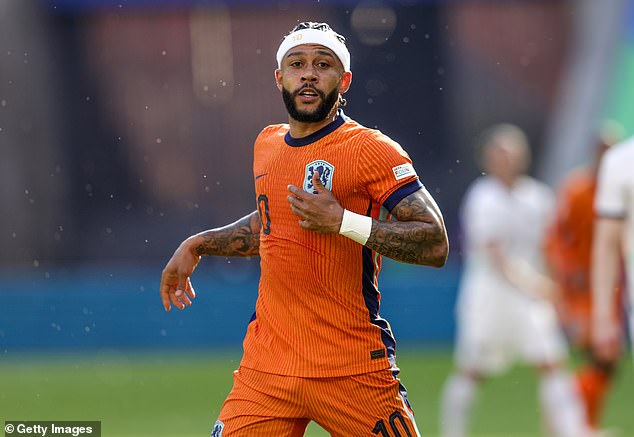 เบซิคตัสสนคว้า ‘เมมฟิส’ เติมเกมรุก