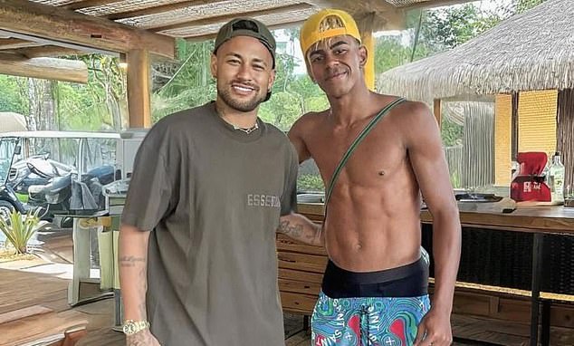 สายปาร์ตี้! บาร์ซ่าหวั่น ‘ยามาล’ ตามรอย ‘เนย์มาร์’