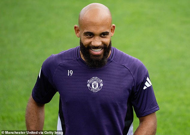 ใครๆ ก็อยากมา! ‘เอ็มเบอโม่’ ตื่นเต้นจอย ‘ผี’ ยิ่งใหญ่สุดในโลก