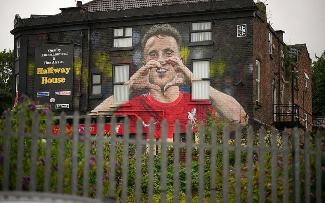 Forever 20…หงส์เปิดแผนสร้างอนุสรณ์รำลึก ‘โชต้า’ ตลอดไป