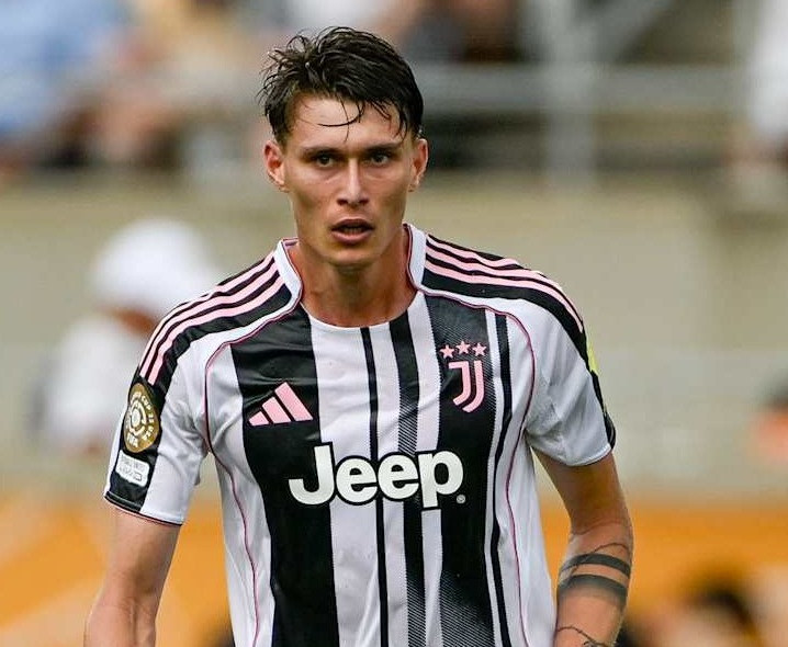 ติดใจแข้งเลี่ยน! สาลิกาเล็ง ‘ซาโวน่า’ เพิ่มอีกราย