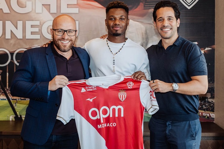 ‘ฟาติ’ ต่อสัญญาบาร์ซ่าก่อนยืมตัวไป ‘โมนาโก’