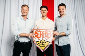 ม้าขาวปิดดีลคว้า ‘ดาร์วิช’ ดาวรุ่งบาร์ซ่า