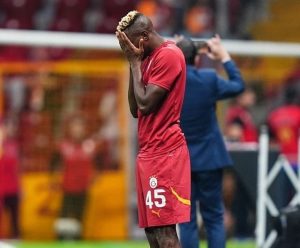 เจรจาชะงัก! มหากาพย์ ‘โอซิมเฮน’ นาโปลีไม่ปลื้มผ่อนจ่าย