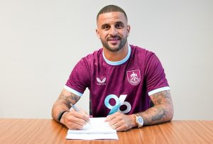 ‘วอล์คเกอร์’ ลาเรือโยกซบ ‘เบิร์นลี่ย์’  5 ลป.