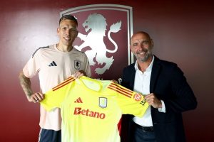 วิลล่าปิดดีลคว้า ‘บิซ็อท’ รับบทนายด่านแบ็คอัพ