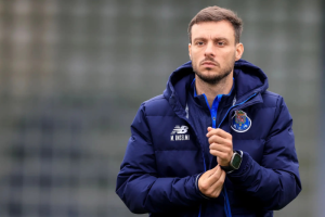 ‘ปอร์โต้’ ปลดกุนซือหลังร่วงสโมสรโลก