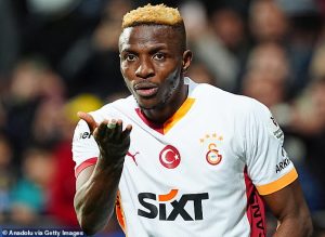 กาลาฯ รับเงื่อนไขห้ามขาย ‘โอซิมเฮน’ กลับเลี่ยน 2 ปี