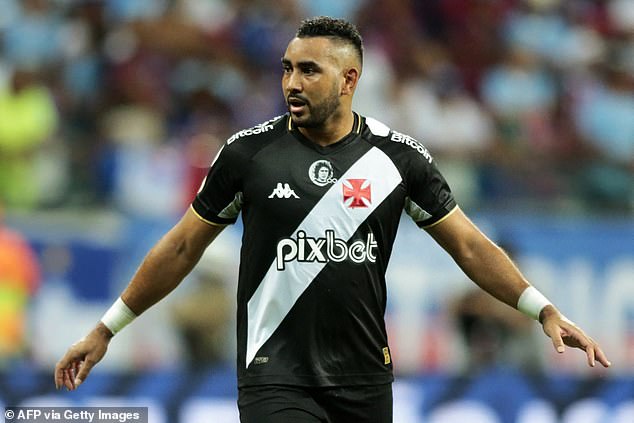 ศาลสั่งฟ้อง ‘ปาเยต์’ เพิ่มคดี ‘ทำร้ายจิตใจ’