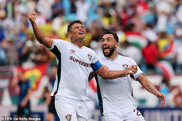 ‘ซิลวา’ น้ำตาซึมพาฟลูมิเนนเซ่หักปากกาเซียนงู