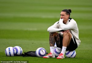 หงส์ขอ 70 ล.! นาโปลีเร่งคว้า ‘หนูน’ หลังขาย ‘โอซิมเฮน’