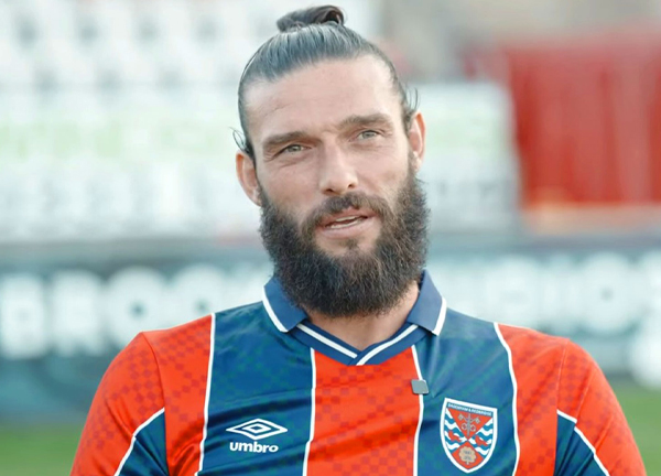 มีจากไทยมั้ย?! ‘แคร์โรลล์’ เผยหลายทีมยื่นข้อเสนอล่อใจ