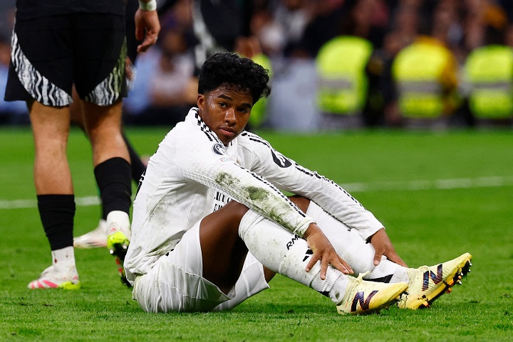 เผย ‘เอนดริค’ ต้องพัก 8-10 วีกหลังเจ็บซ้ำ