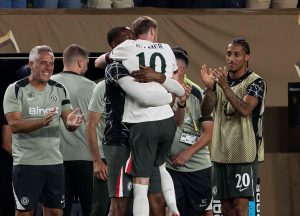 ‘พาลเมอร์’ รับเจอมรสุมชีวิต-แจงวิ่งไปดีใจกับ ‘โทซิน’