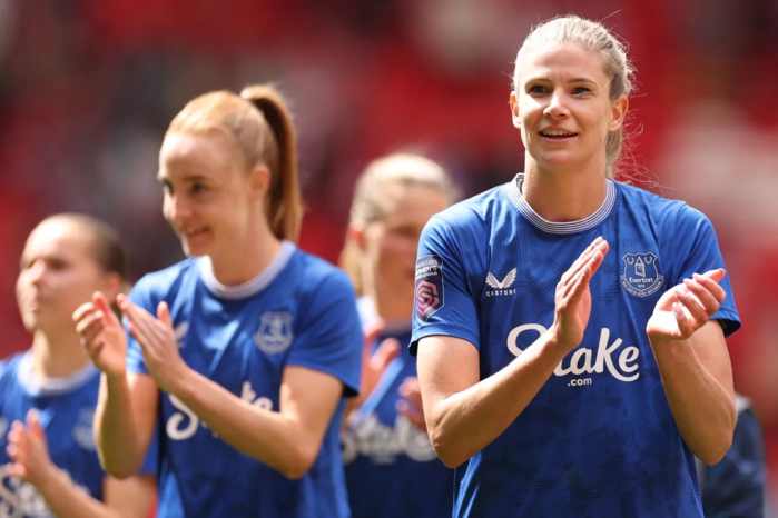 ตามรอยสิงห์! ‘ท๊อฟฟี่’ ขายทีมหญิงให้เจ้าของ