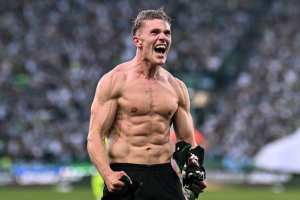 ‘เยอเคเรส’ เชื่อตนระดับเดียวกับ ‘เคน,เลวาน,ฮาลันด์’