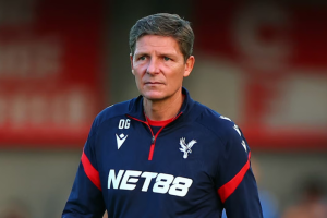 ‘กลาสเนอร์’ โอด ‘พาเลซ’ เสริมทัพช้าเกิน