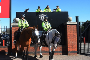 รัฐบาลผู้ดีเผย ‘แฟนผี’ แชมป์โดนจับมากสุด