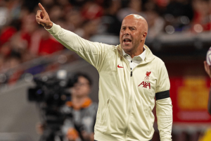 สล็อทเชื่อ ‘หงส์’ ไม่มีปัญหาขาดเซ็นเตอร์