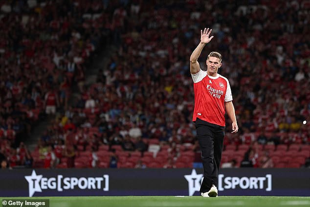 รอตั้งนาน! ‘พี่ต้า’ โคตรแฮปปี้ได้ ‘เยอเคเรส’ ยืนหอก