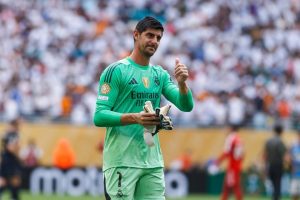 ราชันตกลงต่อสัญญา ‘คูร์กตัวส์’ เพิ่มถึงปี 2027