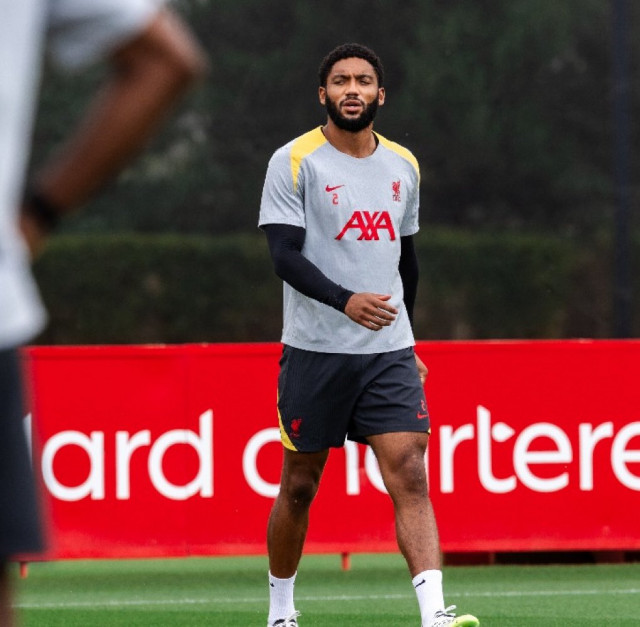 เซ็นเตอร์หายอีก….’โกเมซ’ เจ้าเดิมเดี้ยงหงส์ส่งกลับอังกฤษ