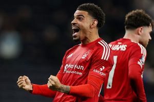 วันเดียวจบ! ไก่จ่าย 60 ลป.คว้า ‘กิ๊บส์-ไวท์’ ตรวจร่างกายวันศุกร์