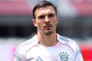 ไก่เดินหน้าลุยหวังสอย ”ปาลินญ่า’ เติมกลาง